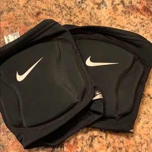 Nike knee pads